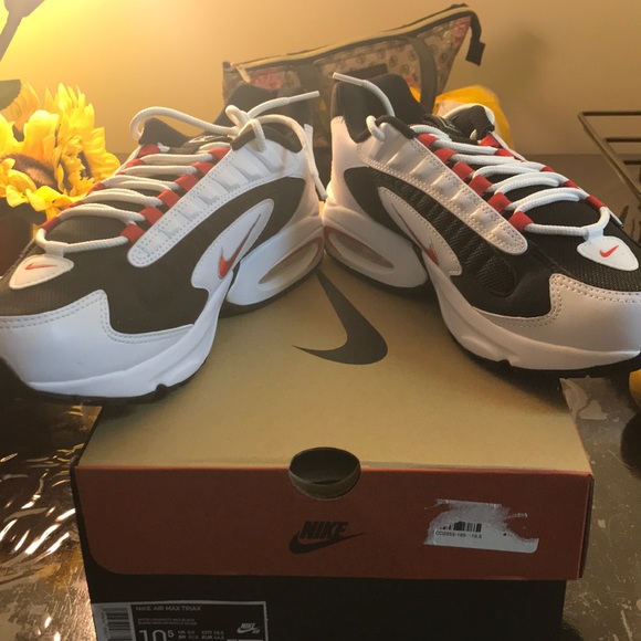 NIKE AIR MAX TRIAX - Picture 5 of 7